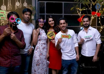 Raashi Khanna Birthday Party Photos - 3 of 21