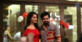 Raashi Khanna Birthday Party Photos - 7 of 21