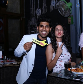 Raashi Khanna Birthday Party Photos - 15 of 21