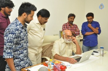 Raghavendra Rao Launches Raja Meeru Keka Movie Song - 35 of 42