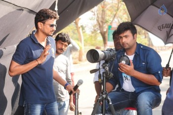 Raja Cheyyi Vesthe New Working Photos - 12 of 12