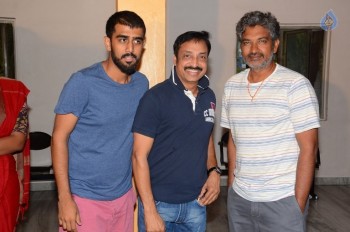 Rajamouli at Pelli Choopulu Show - 12 of 20