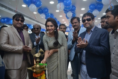 Rakul Launches BIG C Show Room at Kurnool - 6 of 29