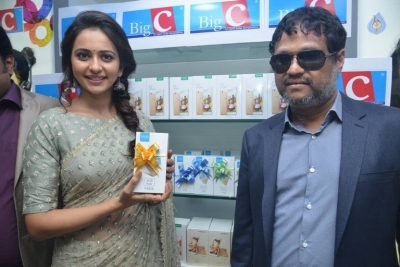 Rakul Launches BIG C Show Room at Kurnool - 9 of 29