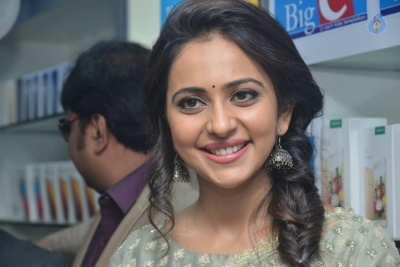 Rakul Launches BIG C Show Room at Kurnool - 17 of 29