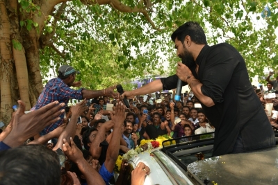 Ram Charan Meets Fans at RC11 Shooting - 10 of 13