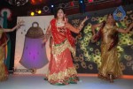 Rani Mukherjee, Nandita Das at V Shantaram Awards Night - 16 of 41