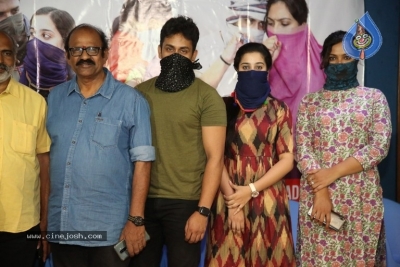 Romantic Criminals Movie Press Meet - 19 of 21