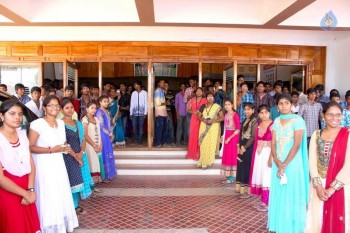 Run Movie Pre Release Tour Images - 48 of 53