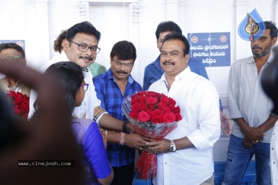 Rx 100 Hero Karthikeya New Movie Opening - 37 of 26