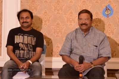 Sai Dharam Tej And Karunakaran Movie Press Meet - 10 of 15