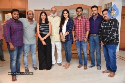 Sai Sushanth And Chandini And Simran New Movie Opening - 3 of 21