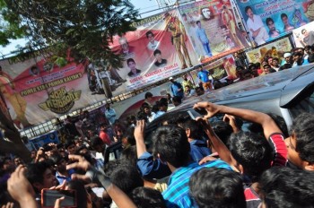 Sardaar Gabbar Singh Theatre Coverage  - 95 of 85