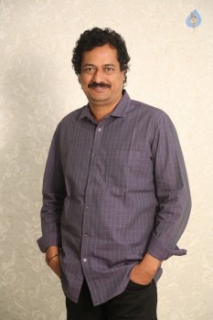 Satish Vegesna Interview Photos - 15 of 36