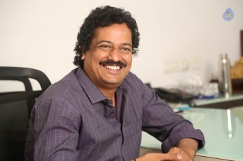 Satish Vegesna Interview Photos - 17 of 36