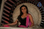 Shahid Kapoor&Rani Mukherji On Dpl Sets - 9 of 19