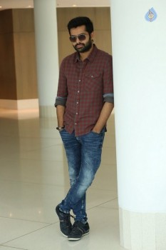 Shivam Movie Ram Interview Photos - 13 of 32