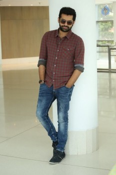 Shivam Movie Ram Interview Photos - 30 of 32