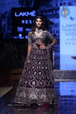 Showstoppers at Lakme Fashion Week - 42 of 53