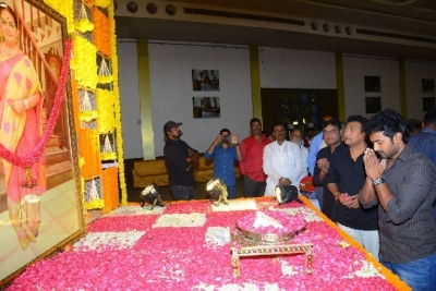 Shri Vijaya Nirmala Gari Dashadhinakarma - 37 of 62