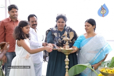 Shriya And Niharika New Film Launched By Varun Tej - 12 of 35