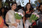 Shriya n Richa Inaugurates Kalamandir Showroom - 14 of 90