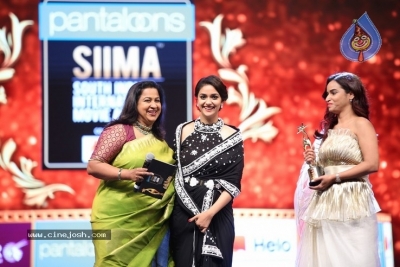 SIIMA Awards 2019 Photos Set 3 - 21 of 42