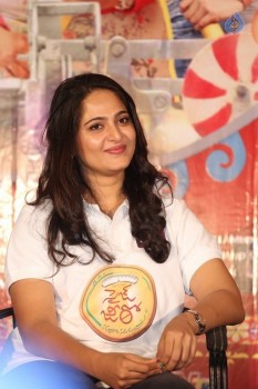 Size Zero 1 KG Gold Contest Press Meet - 16 of 46