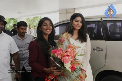 Sneha Launches RYDE App - 3 of 29