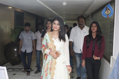 Sneha Launches RYDE App - 7 of 29