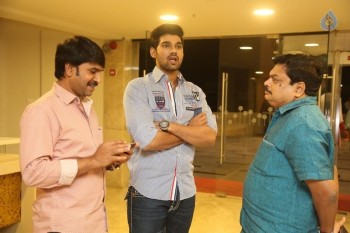 Speedunnodu Platinum Disc Function 1 - 33 of 90