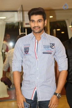 Speedunnodu Platinum Disc Function 1 - 48 of 90