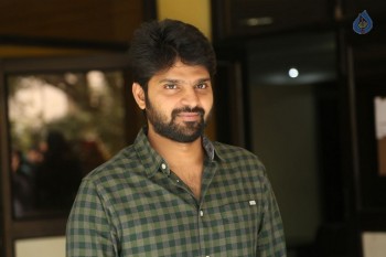 Appatlo Okadundevadu Movie Sri Vishnu Interview Photos - 1 of 21