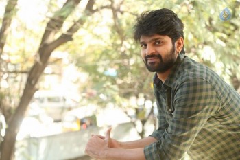 Appatlo Okadundevadu Movie Sri Vishnu Interview Photos - 11 of 21