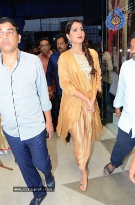 Srinivasa Kalyanam Team at KLM Fashion Mall - 25 of 25