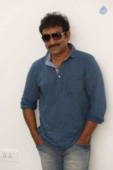 Srinu Vaitla Interview Photos - 9 of 13