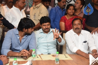 Sundeep Kishans Vivaha Bhojanabu Launch - 22 of 48