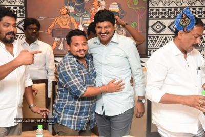 Sundeep Kishans Vivaha Bhojanabu Launch - 25 of 48