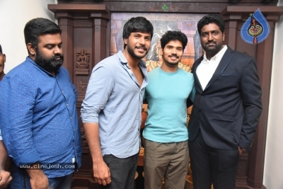 Sundeep Kishans Vivaha Bhojanabu Launch - 28 of 48