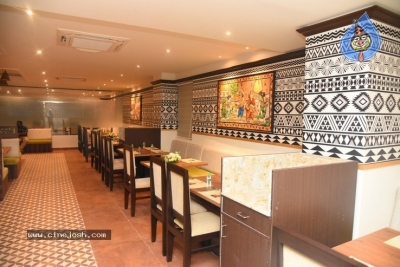 Sundeep Kishans Vivaha Bhojanabu Launch - 41 of 48