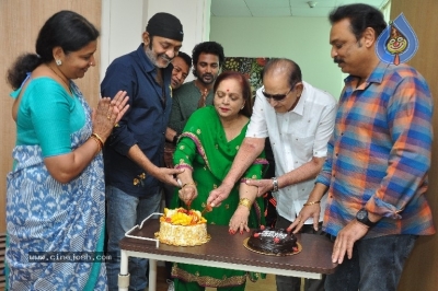 Super Star Krishna Birthday Celebrations With MAA Team - 4 of 6