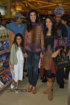 Sushmita Sen Launches Shobha De's Book for Kids - 13 of 17