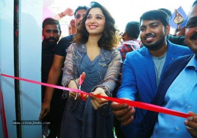 Tamanna Launches B New Mobile Store - 12 of 21