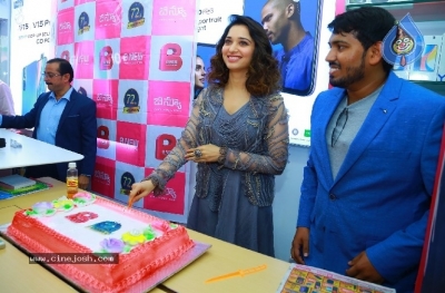Tamanna Launches B New Mobile Store - 14 of 21