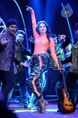 Tamanna Dance Performance at Sarileru Neekevvaru Event - 28 of 30