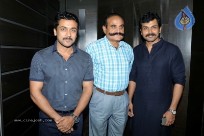 Theeran Adhigaram Ondru Grand Premiere Stills - 5 of 13