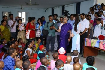 Thikka Movie Team Visits Cancer Striken Children - 28 of 42