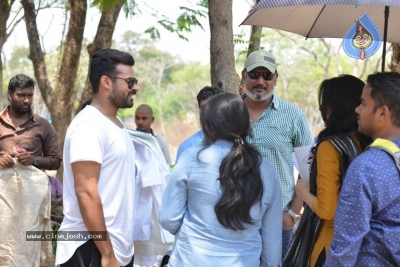 Tollywood Celebrities at Balakrishnudu Movie Shooting Spot - 3 of 16