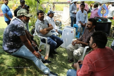 Tollywood Celebrities at Balakrishnudu Movie Shooting Spot - 15 of 16