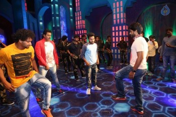 Ungarala Rambabu Movie Song Coverage Photos - 31 of 58